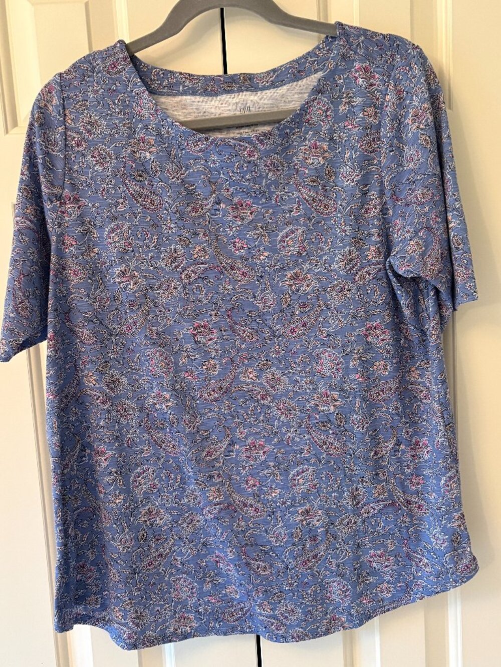 NWOT J. Jill 100% Pima Cotton Slub Elbow Sleeve Paisley Floral Top Sz L
